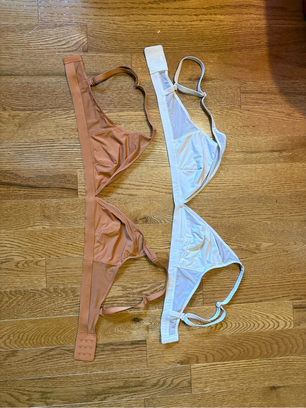 Wireless Triangle Bra Duo — White & Brown Tones